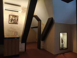 Гостиница Домино Нижний Новгород Номер люкс с 1 двуспальной кроватью-2